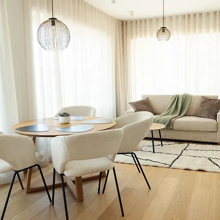 Lägenhet Jaanson Residences With Free Sauna & Free Parking