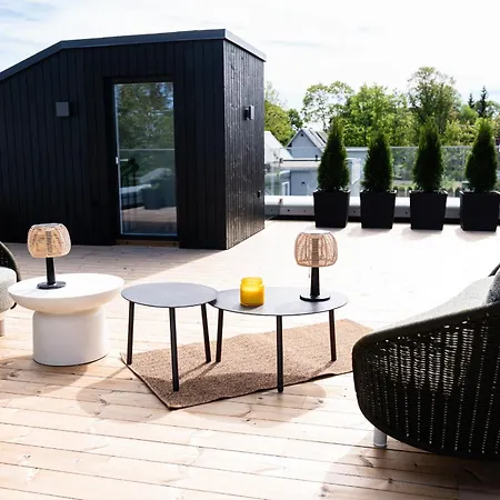 Jaanson Residences With Free Sauna & Free Parking *